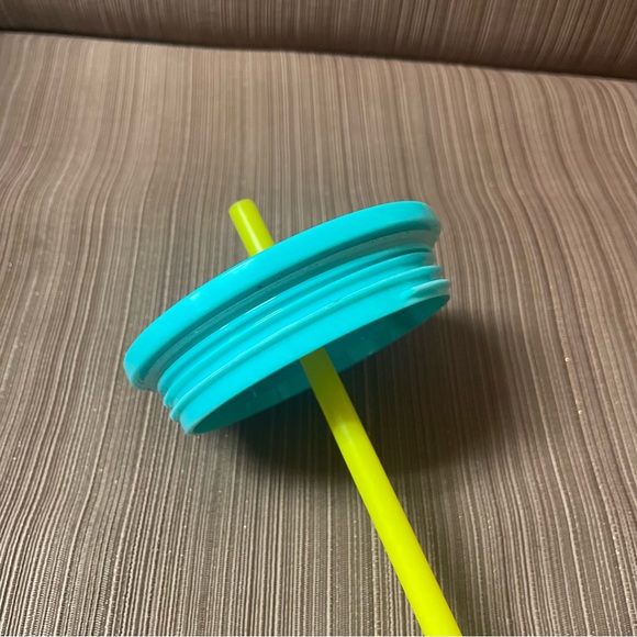 Starbucks Blue and Yellow Ombre Stainless Steel 24oz Cold Cup 2021 - Picture 5 of 6